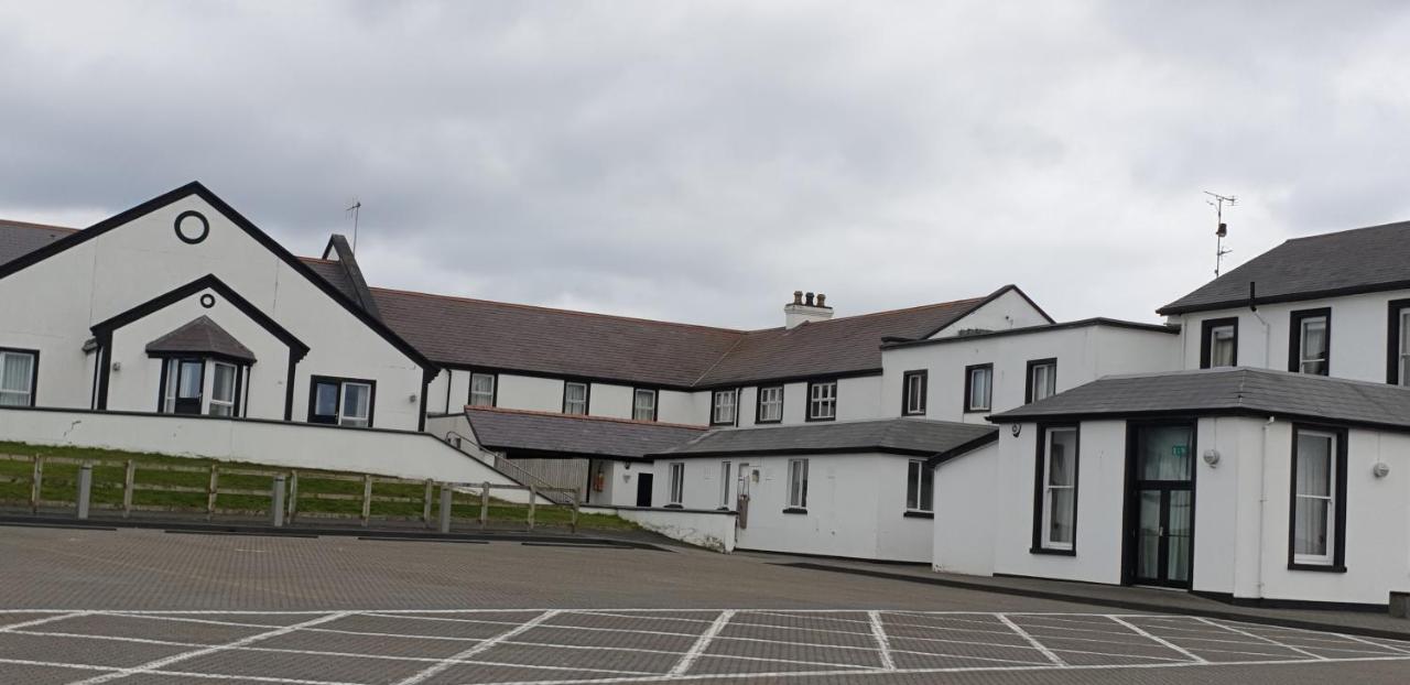 Causeway Hotel Бушмилс Екстериор снимка